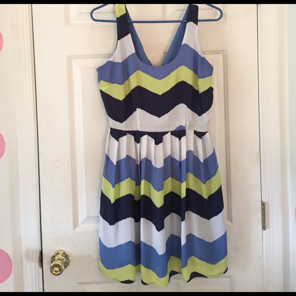 Chevron scoop neck dress