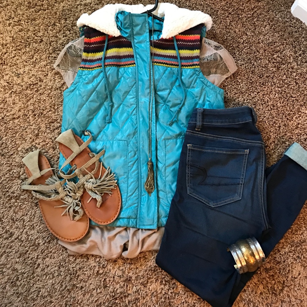 🎉🎉HP🎉🎉Boho Teal Vest