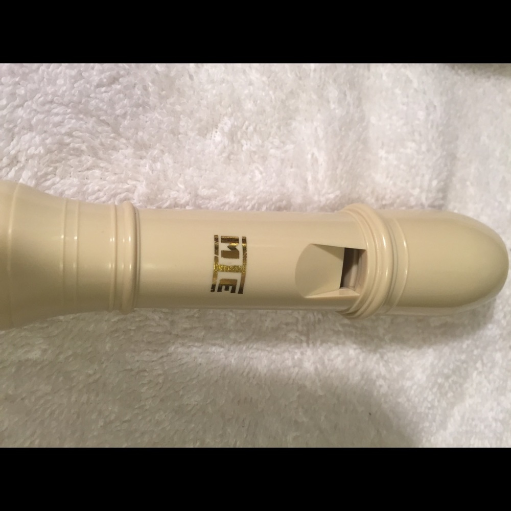 175W Soprano Recorder - Picture 3 of 4