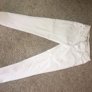Celebrity Pink White Cropped Jeans