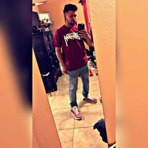 Meet your Posher, Cesar