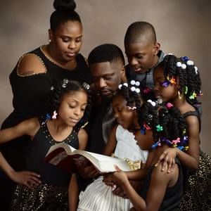 Meet your Posher, Naidra