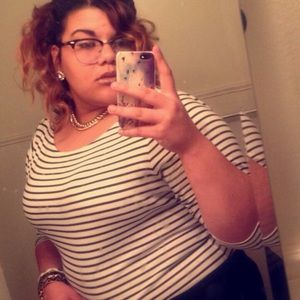 Meet your Posher, Leanna