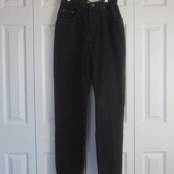 Vintage High Waisted Levi's - Picture 2 of 3