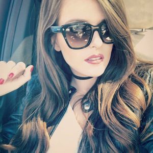 Meet your Posher, Robin