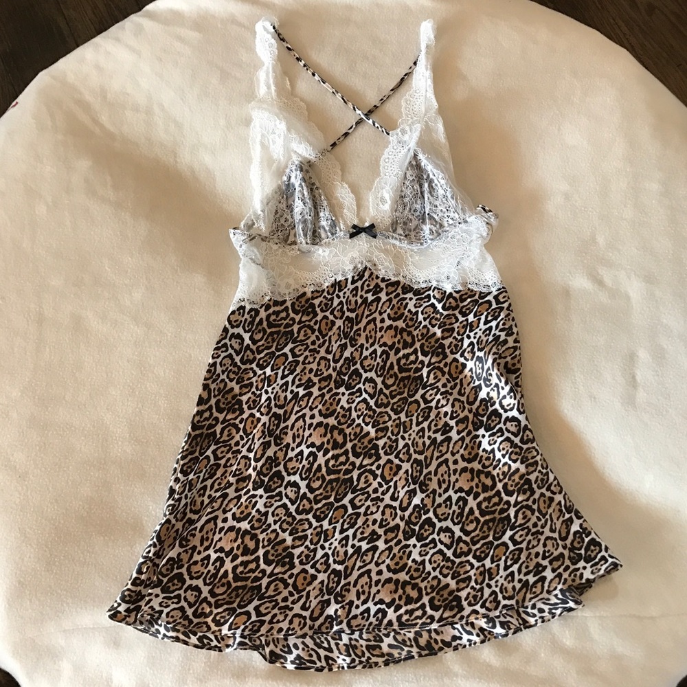 Victoria's Secret NEW leopard silky lingerie