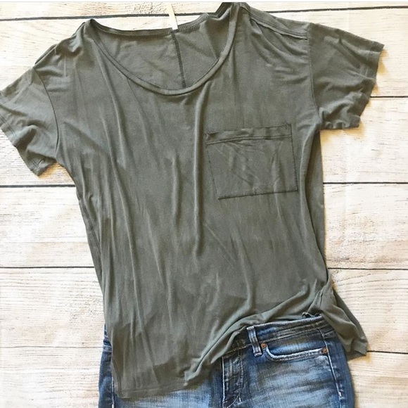 Tops - The Perfect Pocket Tee- 1 Small Remains!
