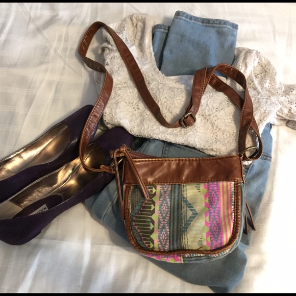 💘HP💘! New Tribal Boho Festival Crossbody - Picture 4 of 8