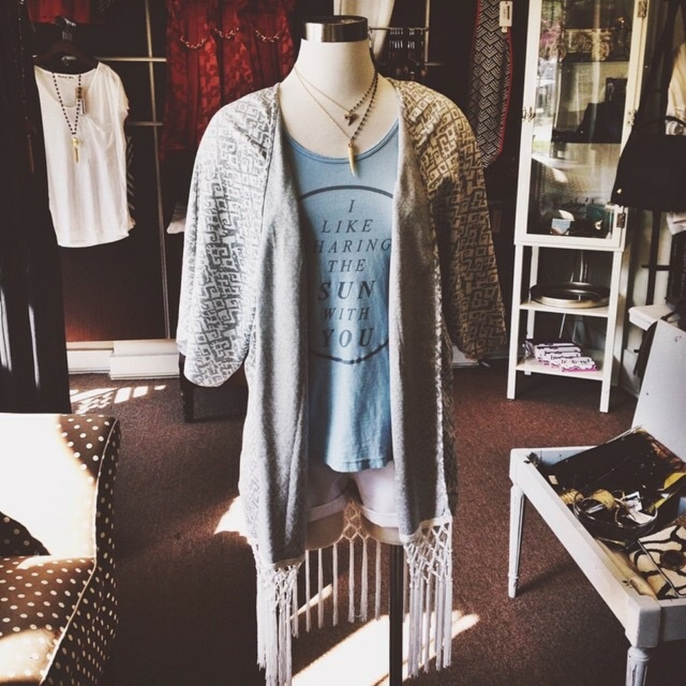 Tart Holly Wrap Fringe Kimono in Gray Ikat (M/L)