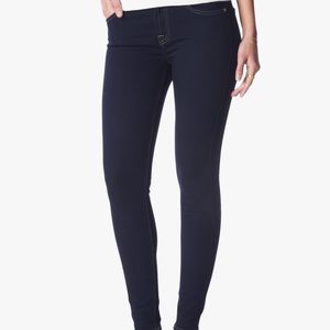 7 For All Mankind "The Skinny" Jeans, Size 25 👖