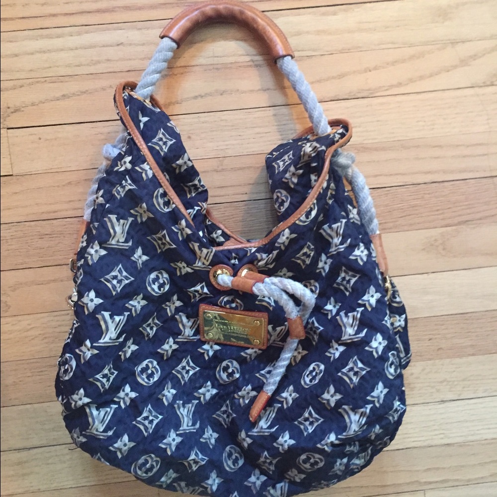 Louis Vuitton Cruise bulles shoulder bag rare