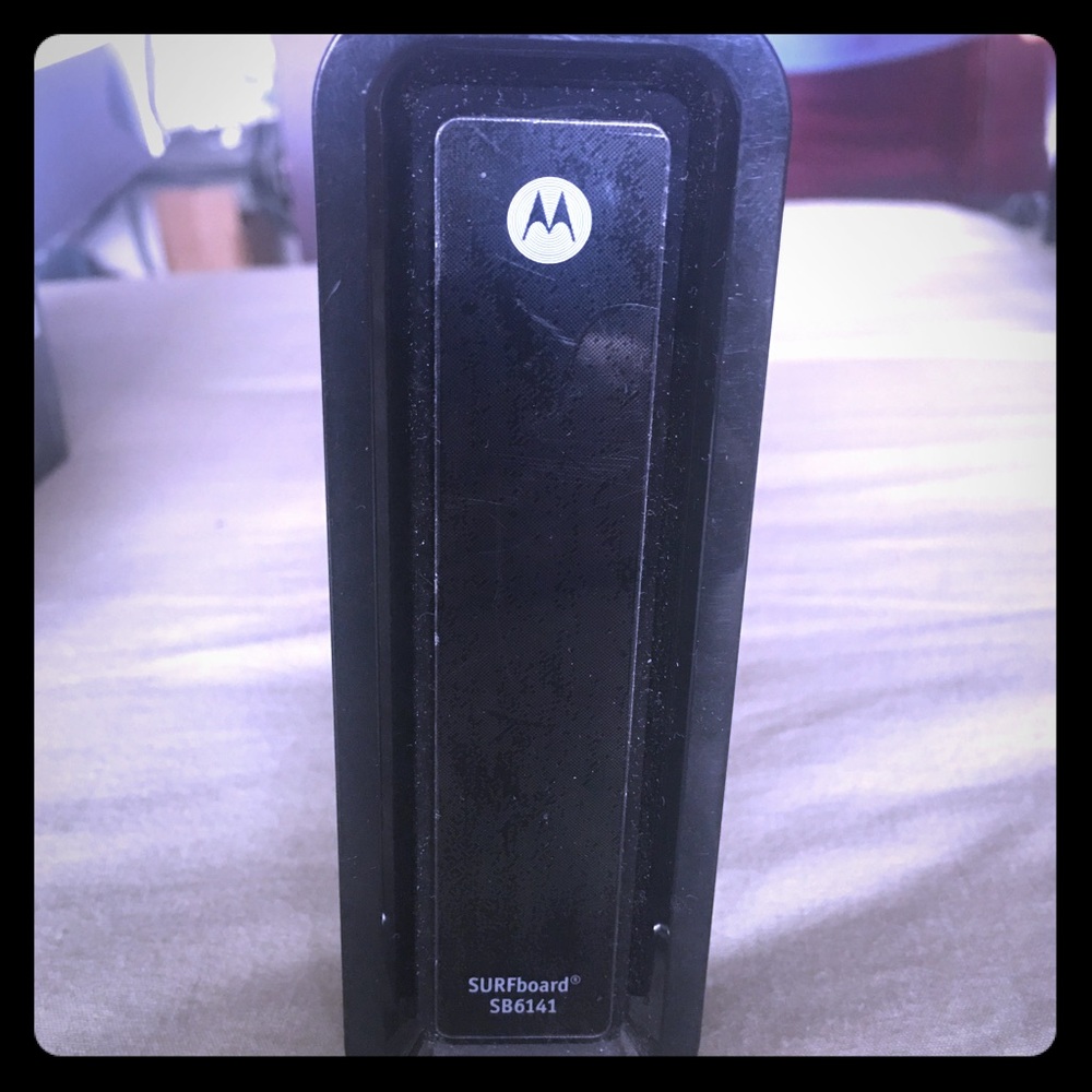 SURFboard Modem 600 series BLACK