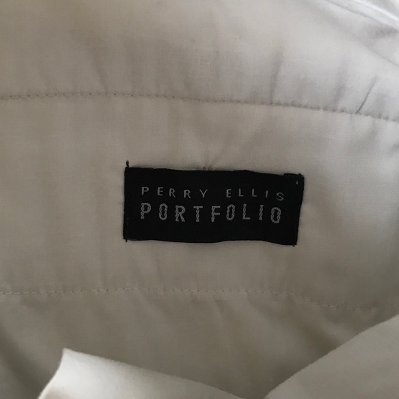 Light Khaki sz 36 Perry Ellis shorts EUC c - Picture 3 of 5