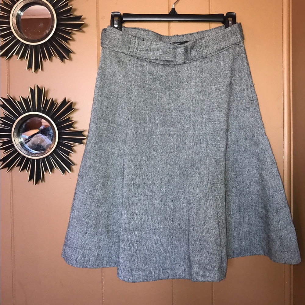 H&M Grey Skirt Size 4 EUC
