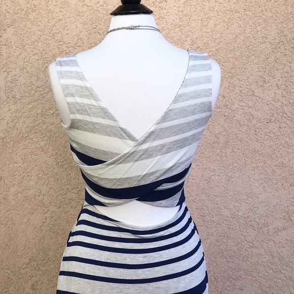 Striped Jersey Dress - Picture 6 of 7