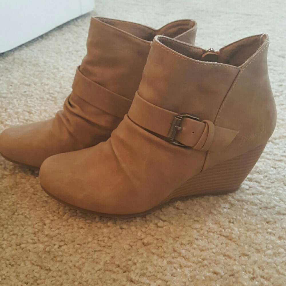 Ankle boots