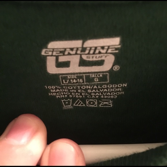 Oregon Ducks long sleeve shirt. youth large 14-16 - Picture 2 of 2