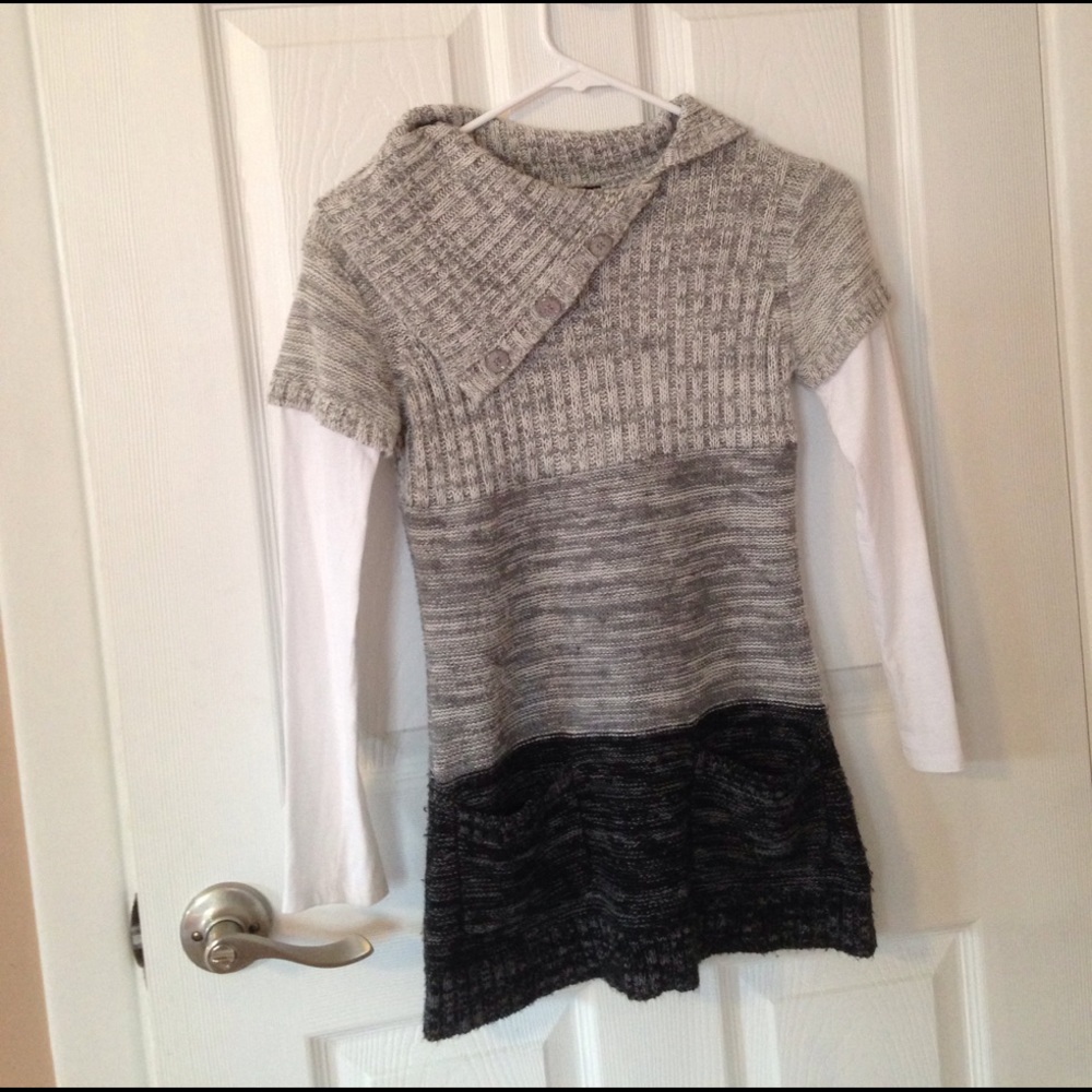 Grey sweater