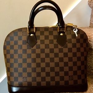 GENUINE LOUIS VUITTON ALMA Damier Ebène GentlyUsed
