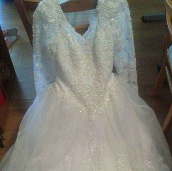 Oleg Cassini Dresses & Skirts - Wedding dress with veil and tiara plus slip Oleg Cassini Dresses & Skirts - Wedding dress with veil and tiara plus slip