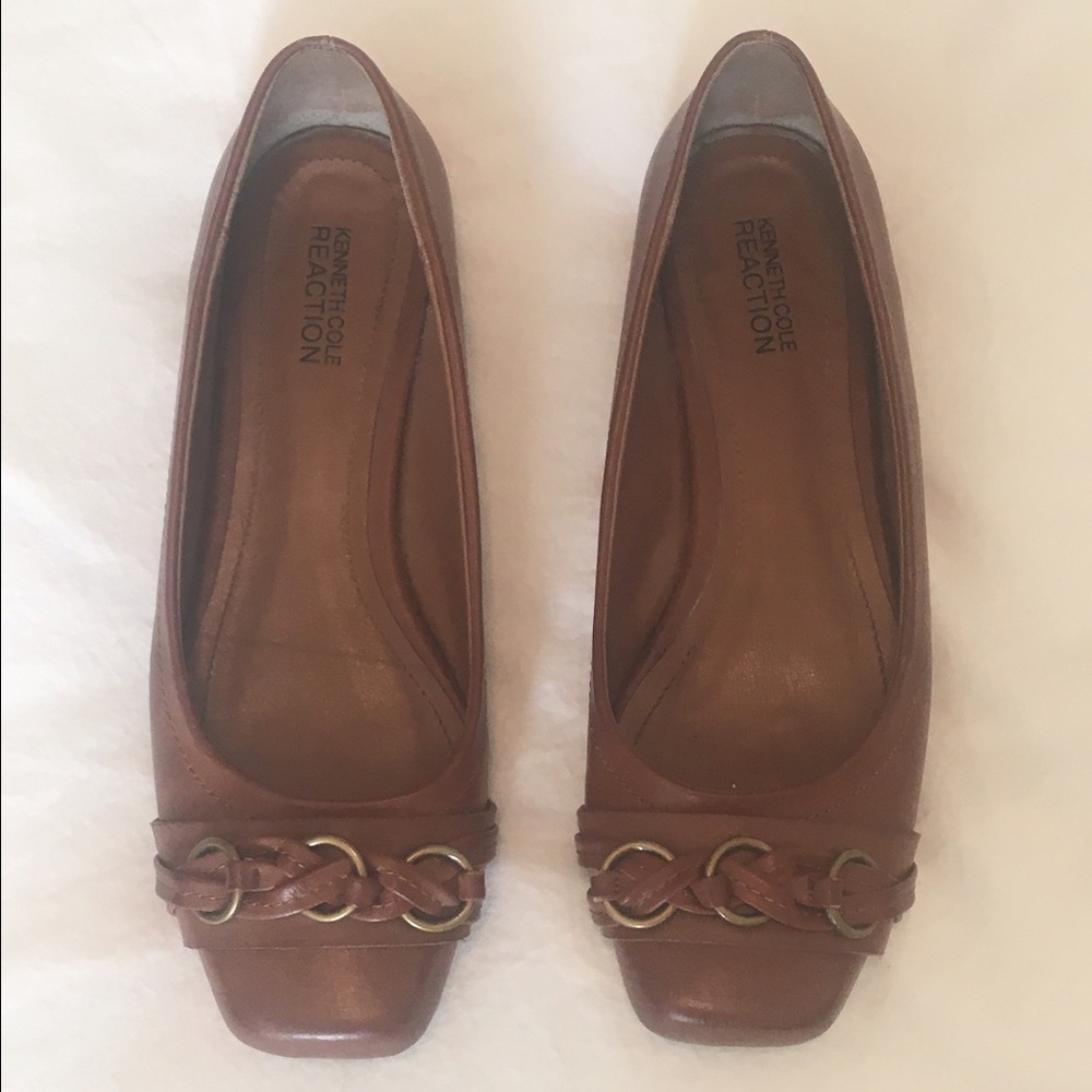 SOLD Tan Flats - Kenneth Cole Reaction, Size 7.5