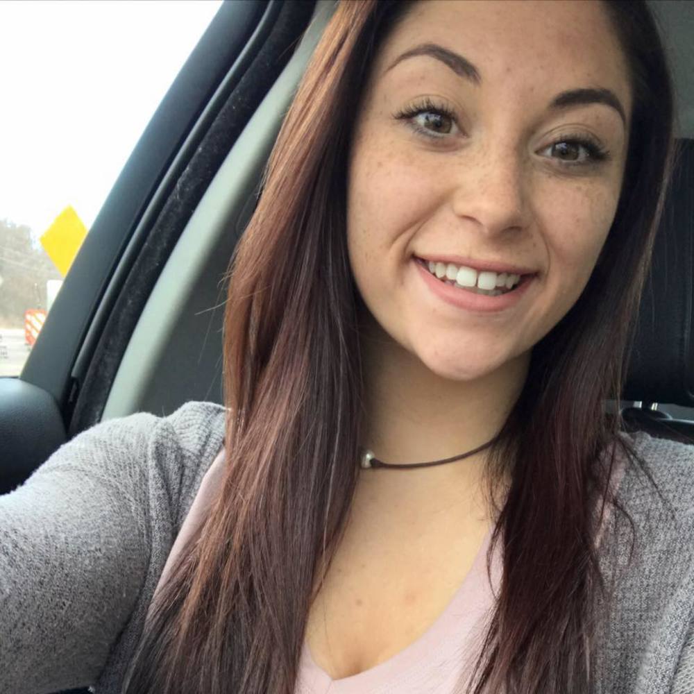 Meet your Posher, Marissa