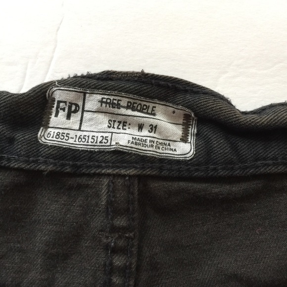 FREE PEOPLE SHORTS - Picture 2 of 2