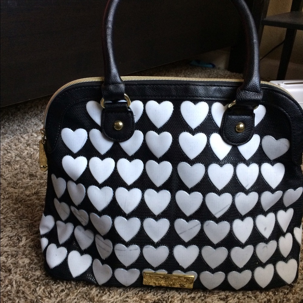 Betsey Johnson BW Heart Tote 🖤