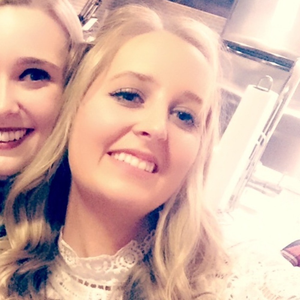 Meet your Posher, Hannah