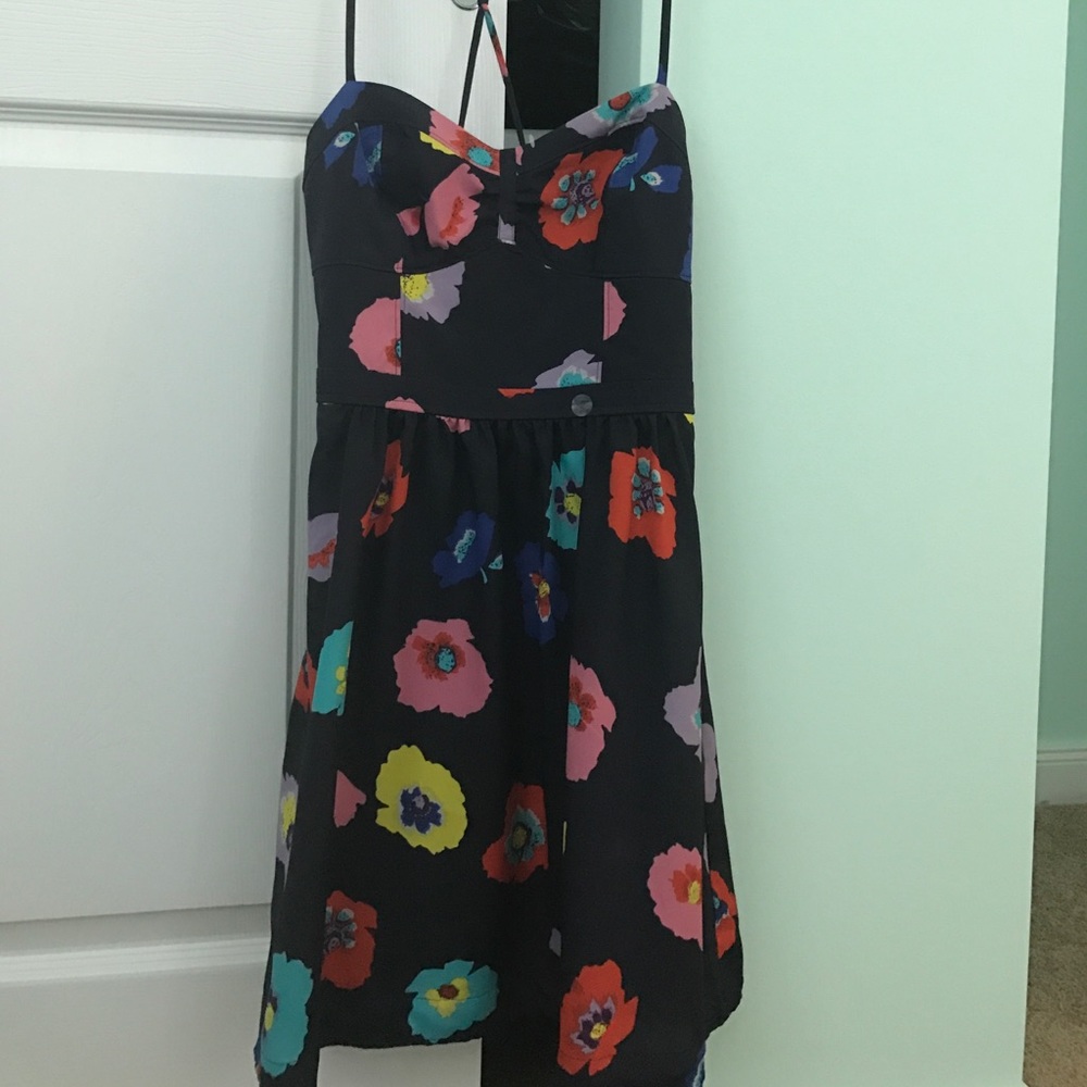 American Eagle Dress with pockets