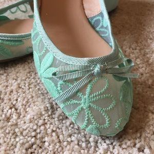 Mixx Shuz spring flats