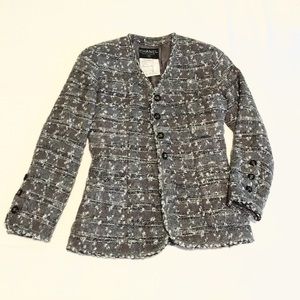 CHANEL authentic grey tweed jacket 38