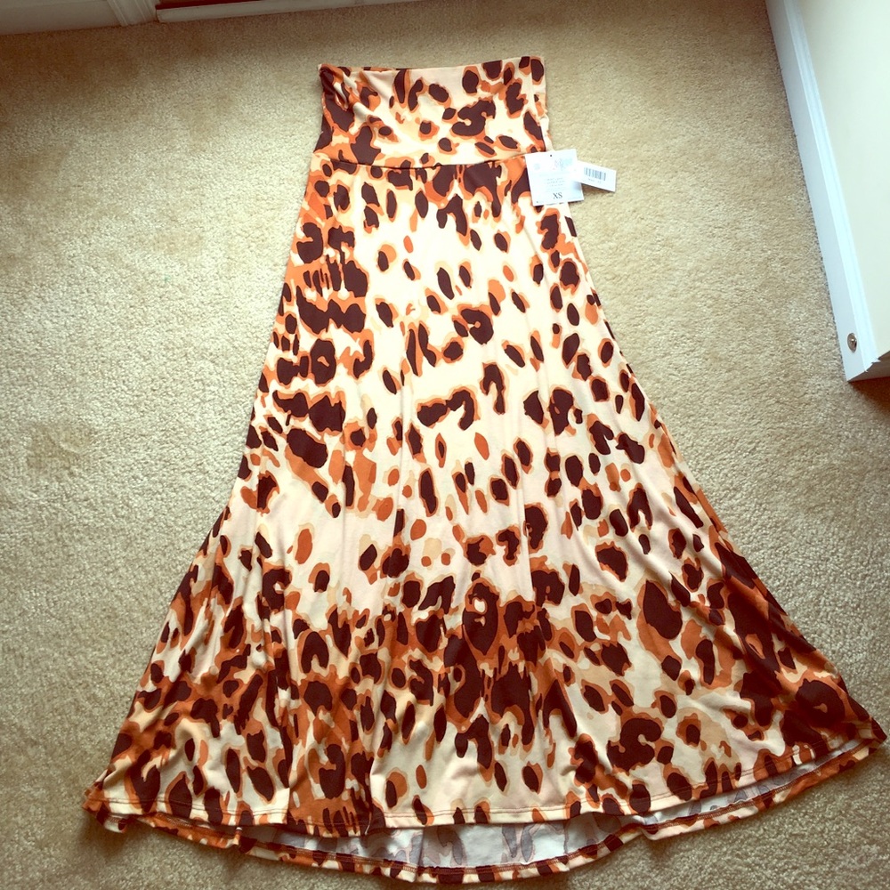Lularoe Maxi skirt XS NWT leopard/animal print