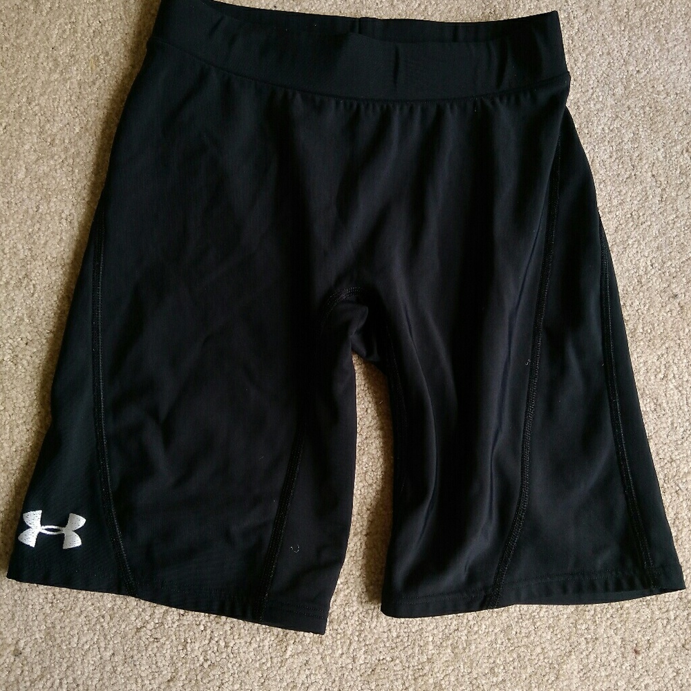 Under Armour Small Compression shorts