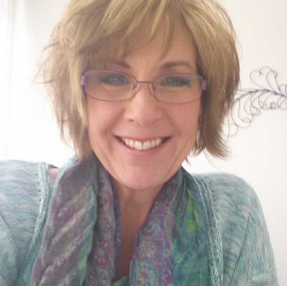 Meet your Posher, Cari