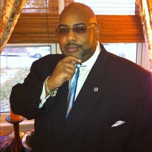 Meet your Posher, Donald