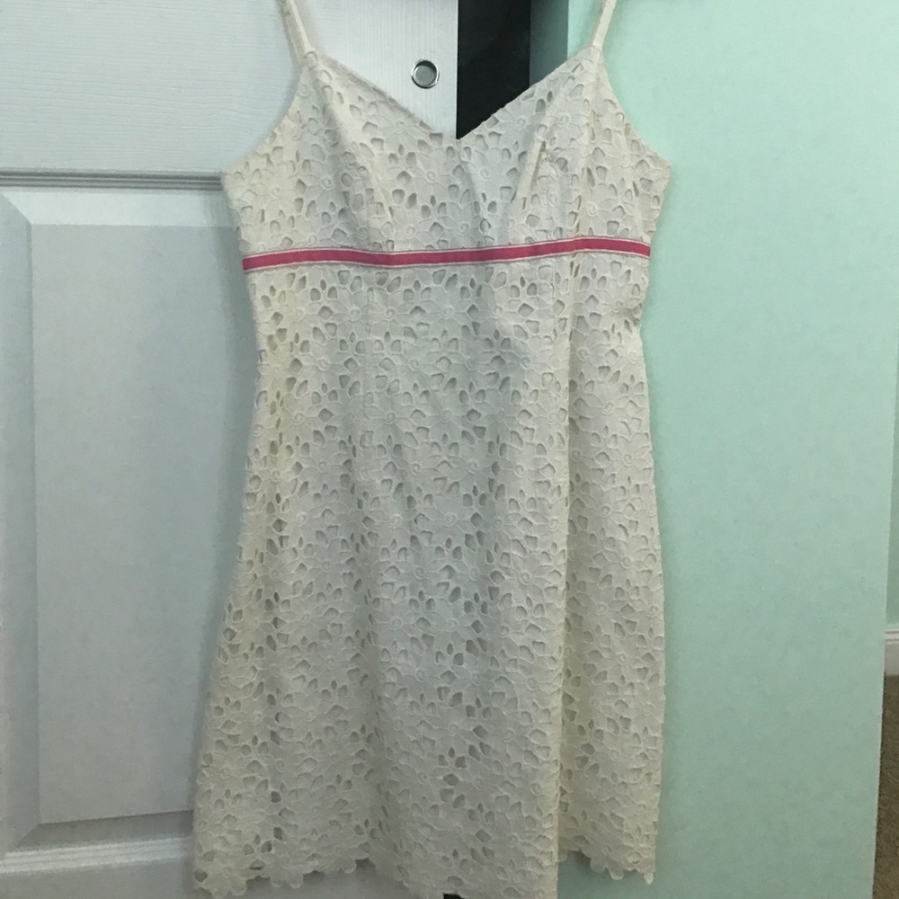 Lilly dress size 6