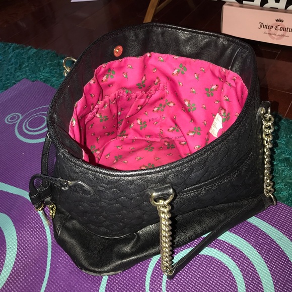 59 off Betsey Johnson Handbags Black Betsey Johnson Heart bag PRICE