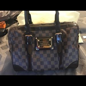 ***SOLD*** LOUIS VUITTON Damier Ebene Berkeley