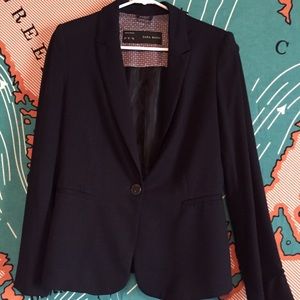 Zara Women's Navy Blazer (Fitted) ⏳
