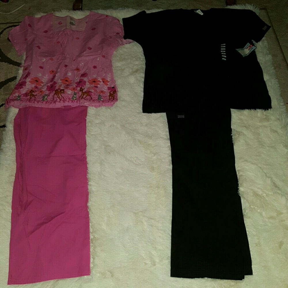 Medium Scrub Sets