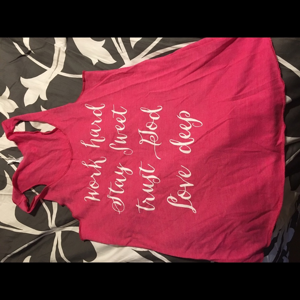Cute tank top!