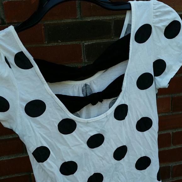 Top - Picture 2 of 2