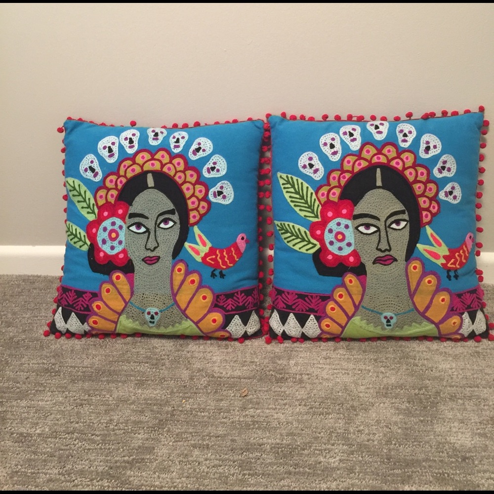 Pillow Set