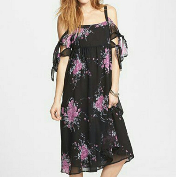 Free People Dresses & Skirts - Lowest!! Free people tied to you midi dress