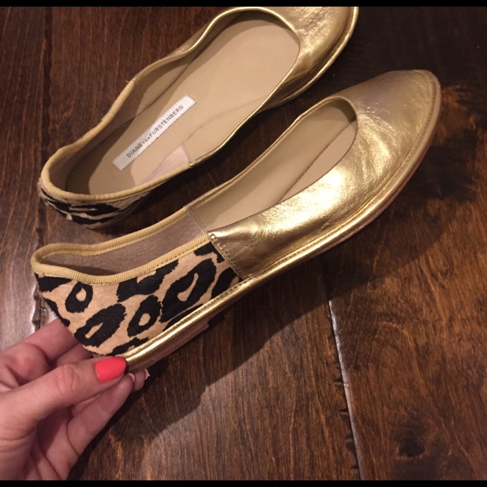 DVF flats! Gold & Leopard