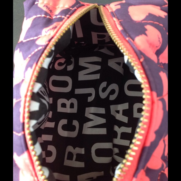 Marc Jacobs Nylon Makeup Cosmetic Case - Picture 2 of 5