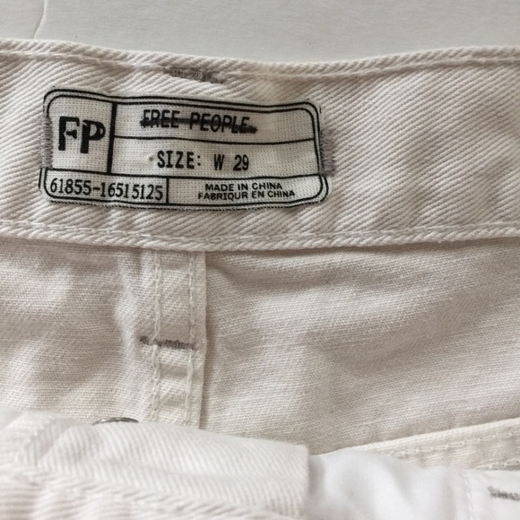 FREE PEOPLE SHORTS - Picture 2 of 3