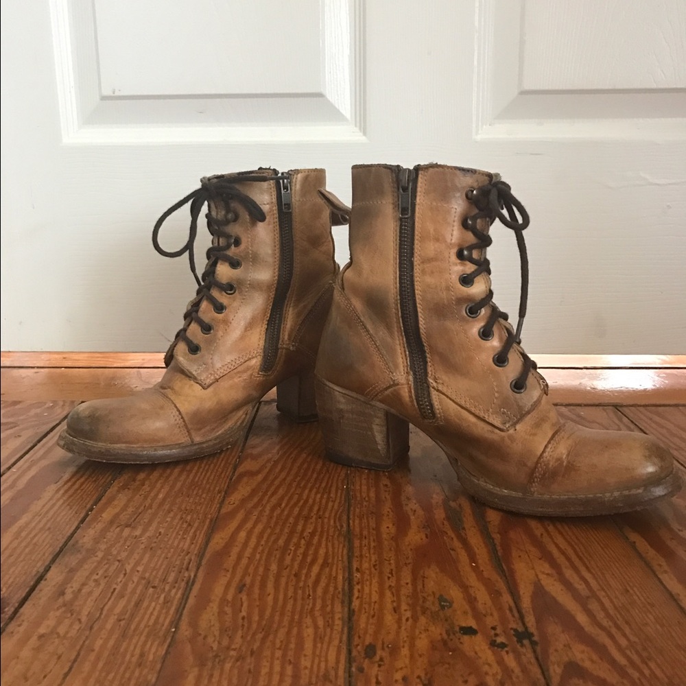 Bed Stu brown ostrich leather boots