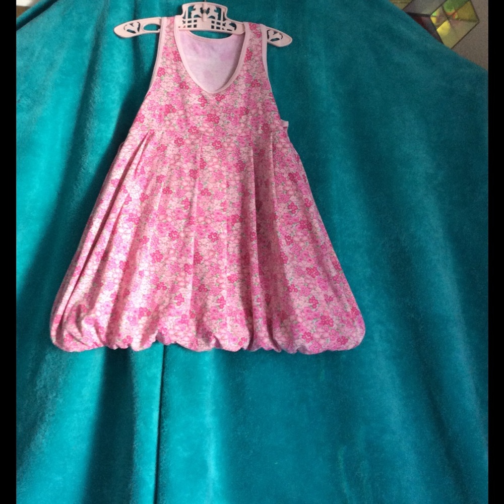Girls dress balloon style bottom
